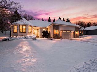 6724 Timber Crest Dr N, Maple Grove, MN 55311