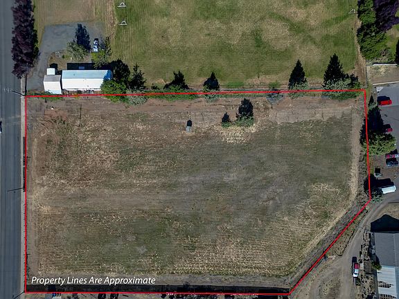 2nd image of 318 Payne Ln