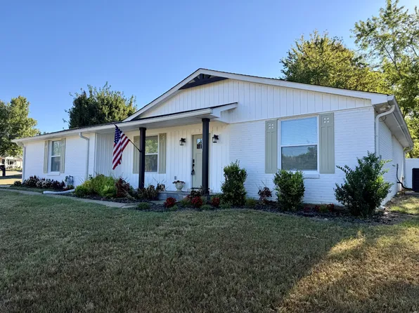 4893 Rainer Dr, Old Hickory, TN 37138