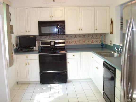5th image of 537 Chapokele Ln #B