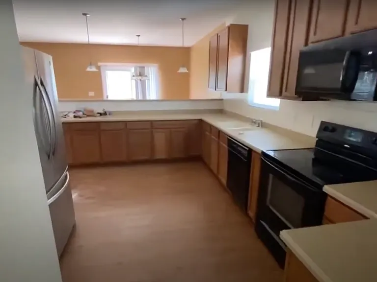 3301 Genlee Dr — Photo 7
