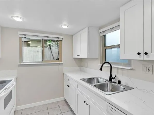 4446 Hamilton St APT 3, San Diego, CA 92116