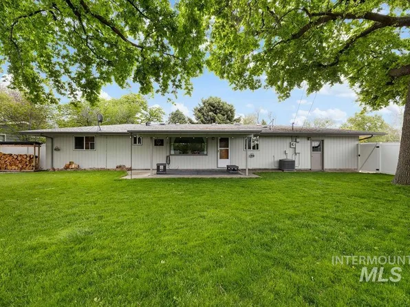 5928 W Grunder Dr, Boise, ID 83709