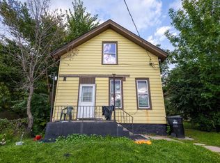 1215 Racine St, Racine, WI 53403