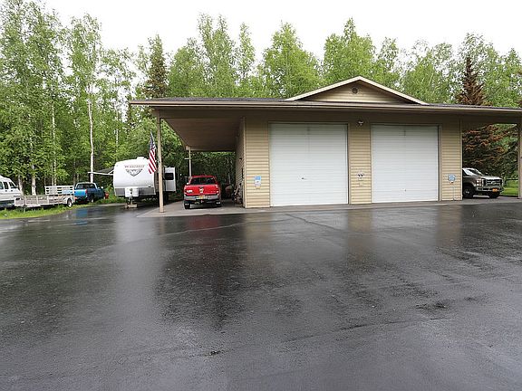 Huge 40x40 Shop & 2 RV Spots