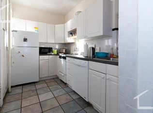 12 Egmont St #1, Brookline, MA 02446