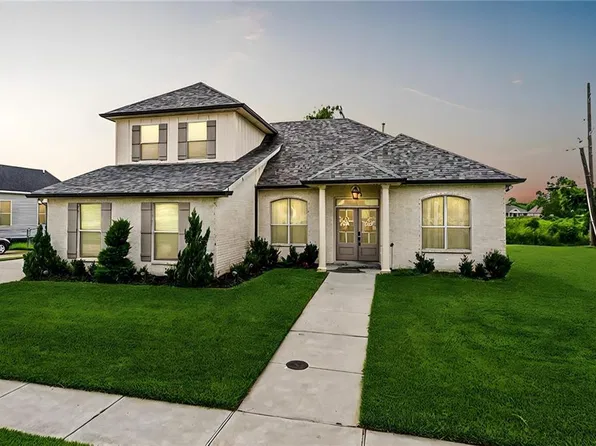 2720 Nunez St, Meraux, LA 70075