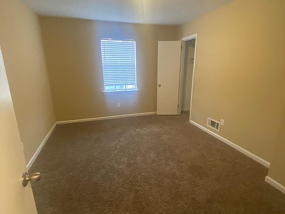 5th image of 1732 Sonia Dr