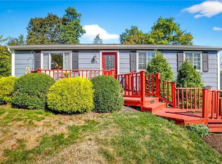 1015 Highfield Rd, Bethel Park, PA 15102