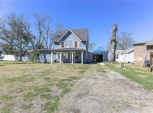 205 S Polk St, Welsh, LA 70591