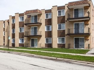 10 W 137th ST, Riverdale, IL 60827