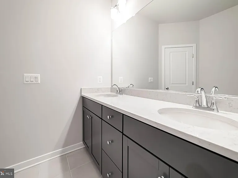 6227 Almerico Pl — Photo 39