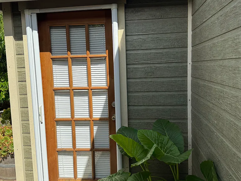 Westwood Dr — Photo 1