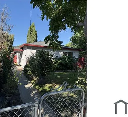 1280 Mastic St — Photo 1