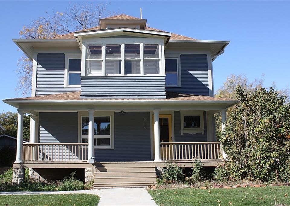 2nd image of 515 Broadway St