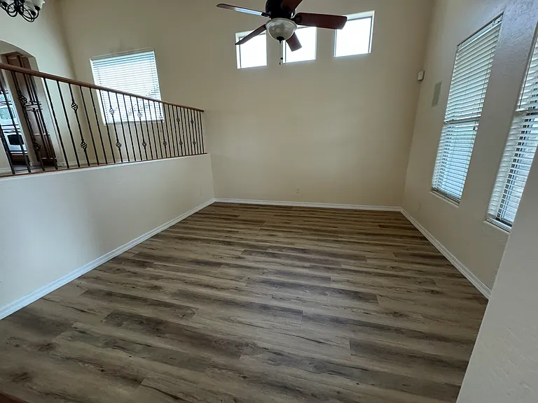 4524 W Rushmore Dr — Photo 5