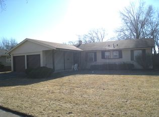 591 Sycamore Dr, Elk Grove Village, IL 60007