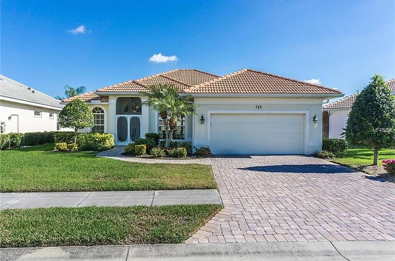 1st image of 725 Silk Oak Dr
