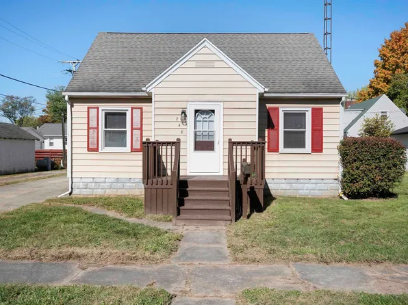 248 W College St, Hagerstown, IN 47346