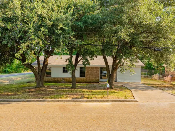 1200 Temple St, Longview, TX 75604