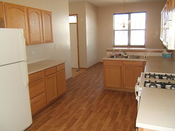4th image of 16303 Crescent Lake Dr