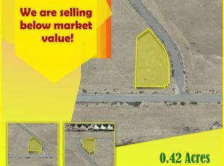 5880 E Crazyhorse St, Pahrump, NV 89061