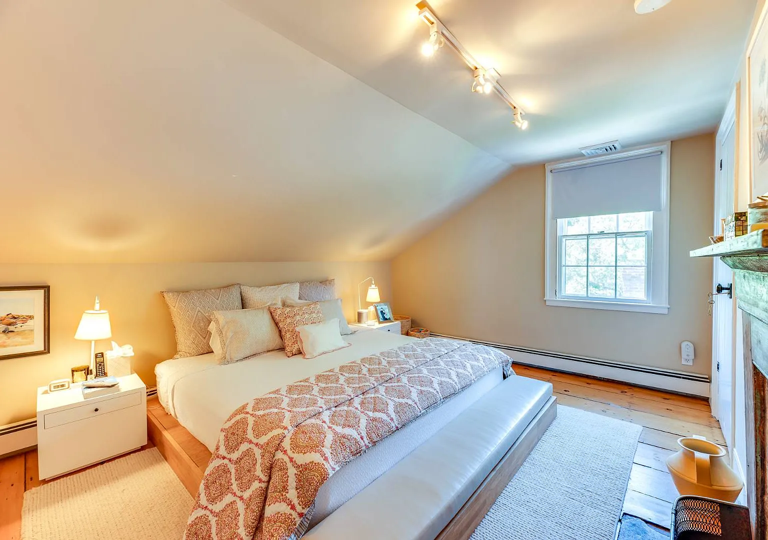 Historic & Modern Sag Harbor Village Gem — Photo 2