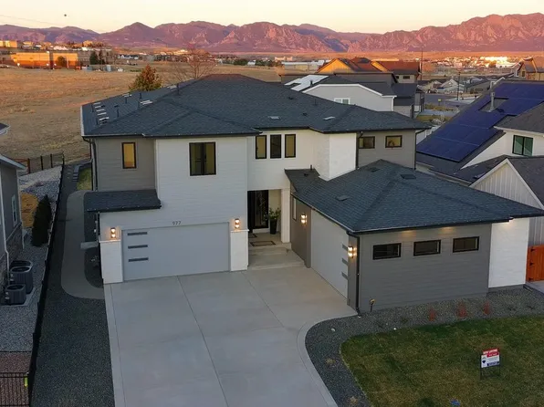977 Saint Andrews Ln, Louisville, CO 80027