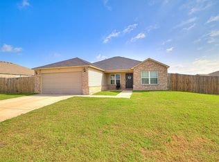 209 SE 4th St, Newcastle, OK 73065