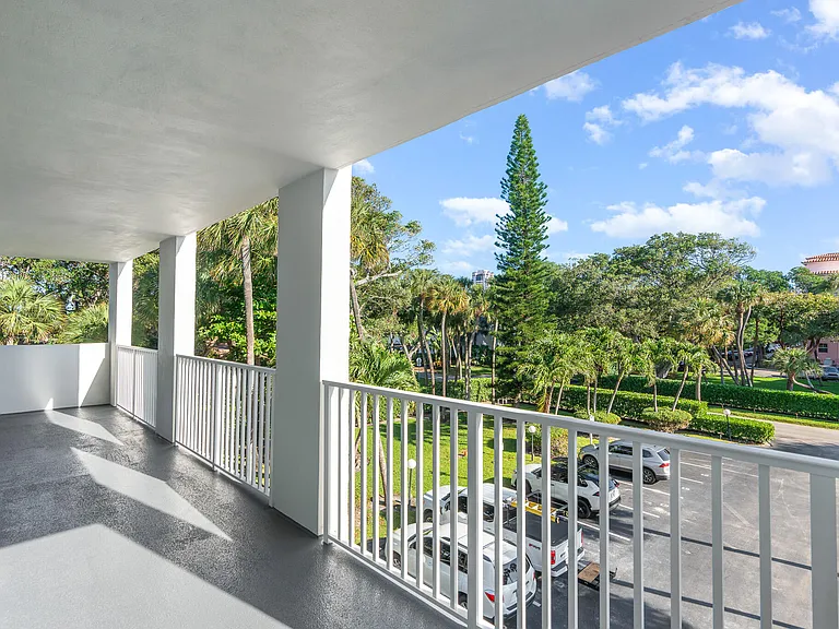 950 Ponce De Leon Rd #3120 — Photo 30