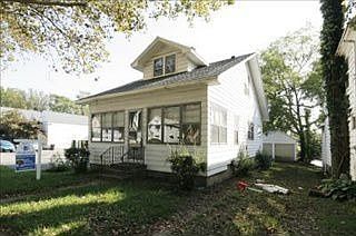 1st image of 1201 S Park St