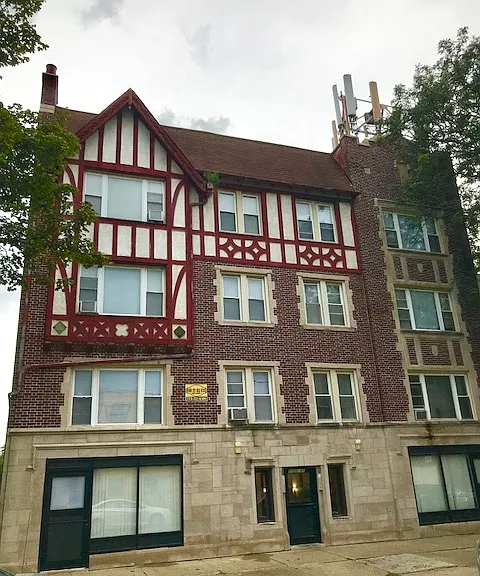 1123 E 82nd St #206 — Photo 1