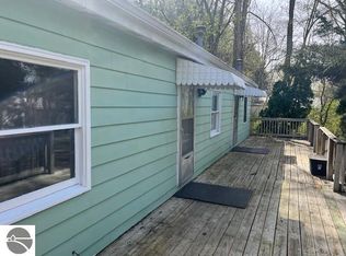 6074 E Broadway Rd, Mount Pleasant, MI 48858