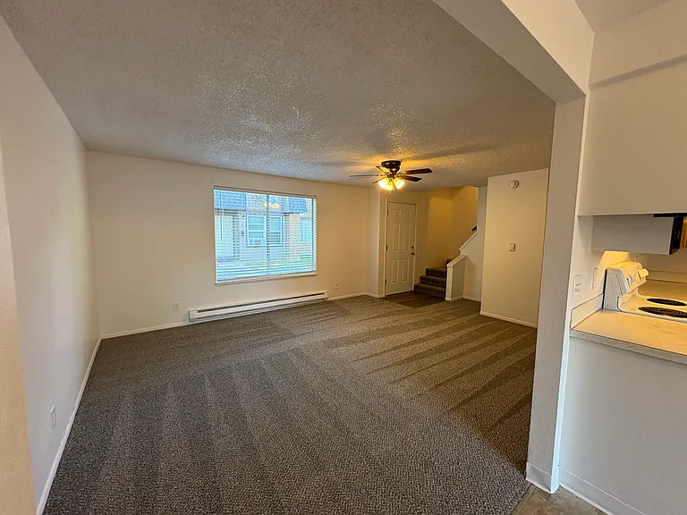 3105 W Cherry Ln #8 — Photo 1