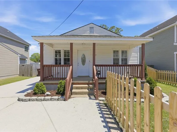 4139 1st St, Chesapeake, VA 23324