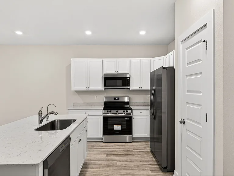41 S Main Deck Dr #1 — Photo 10
