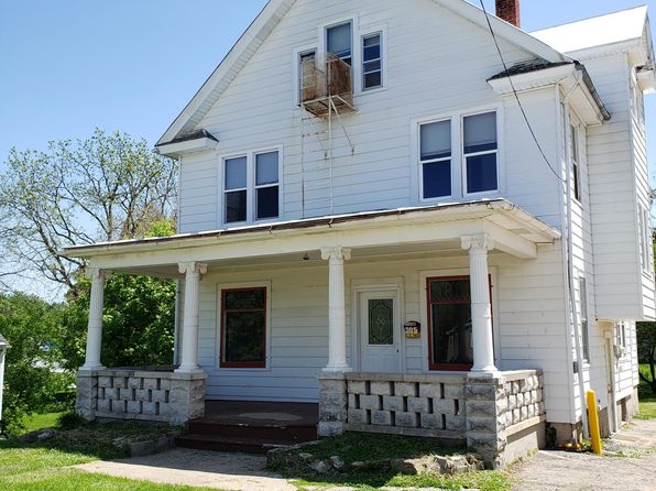 305 Washington St