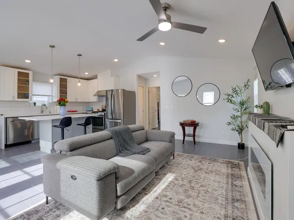 1618 N Laurel Ave, Phoenix, AZ