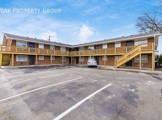 611 Riverview Dr, Columbus, OH 43202