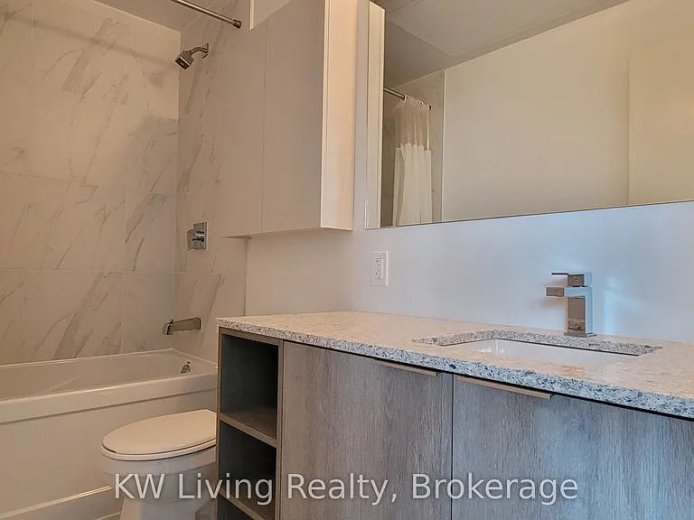 31 Tippett Rd #1117 — Photo 8