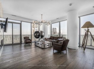 42 Charles St E #Penthouse 5605, Toronto, ON M4Y 0B7