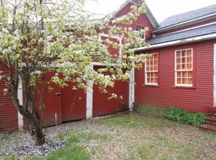 141 W Main St, Hyde Park, VT 05655
