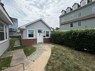 1 bed, 1248 sqft, $2,100 — Photo 2