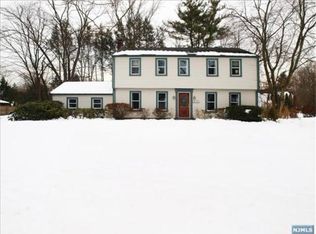 617 Florence Rd, River Vale, NJ 07675