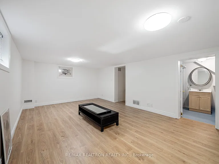 110 Gorman Park Rd — Photo 38