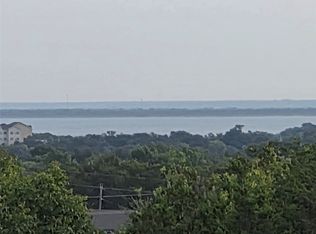 1400 White River Dr, Woodway, TX 76712