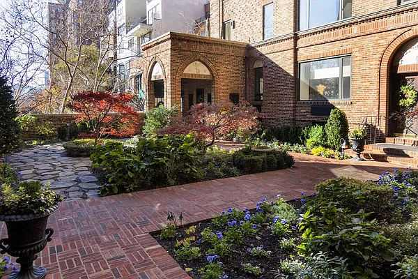 Sold by Brown Harris Stevens | media 10