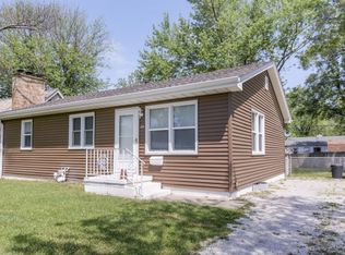 214 Brownlow Dr, Decatur, IL 62521