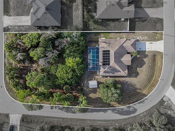 2nd image of 1117 Allegheny Ln
