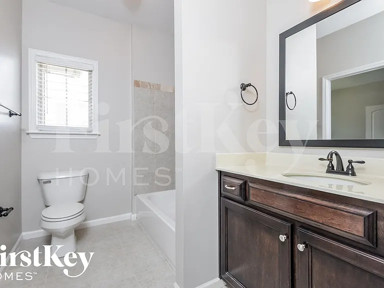 3591 Grand Central Ave — Photo 13